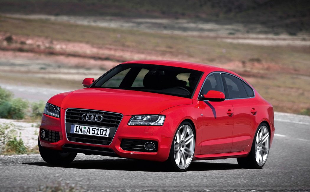 2007 - 2011 1 поколение(A5)