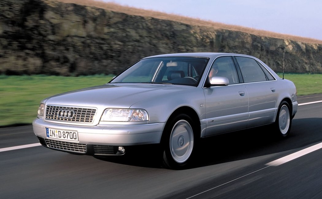 1999 - 2002 1 поколение рестайлинг (A8)