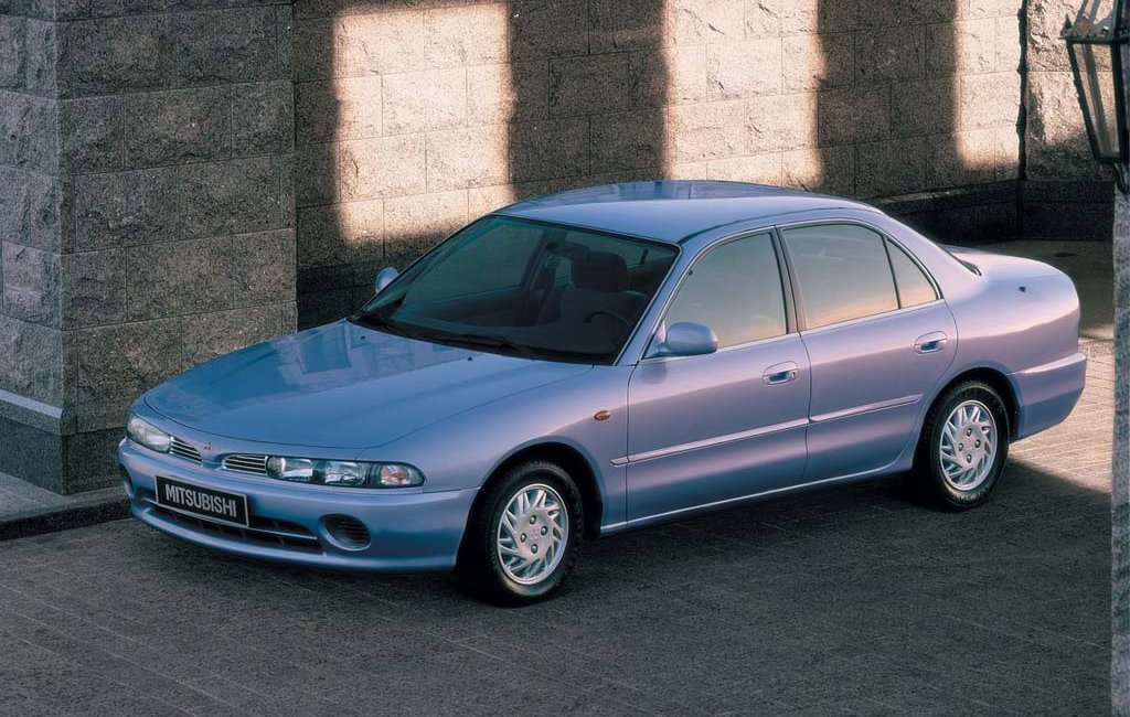 1992 - 1997 7 поколение (E5xA/E7xA/E8xA)