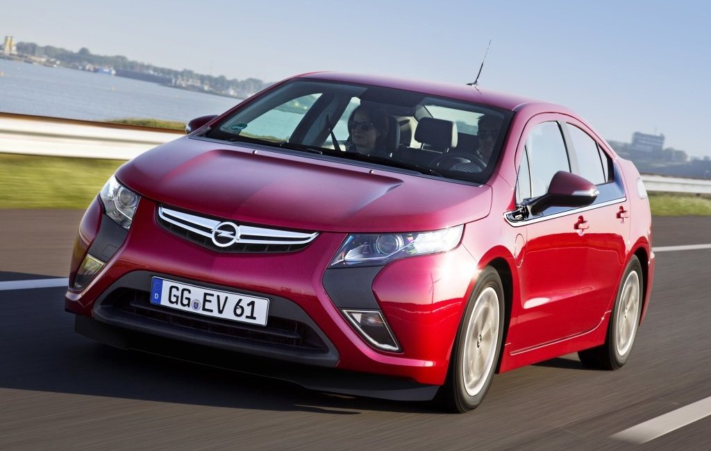 2011 - 2015 1 поколение(R12)