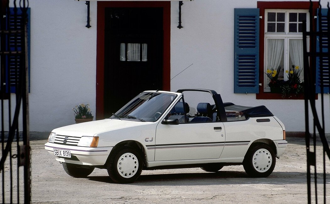 1983 - 1998 1 поколение(741A/C/20A/C)