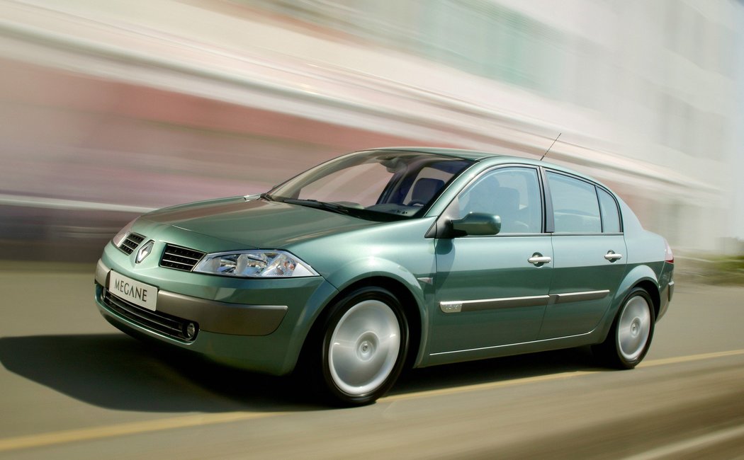 2002 - 2006 2 поколение(BM0/CM0/EM0/1)