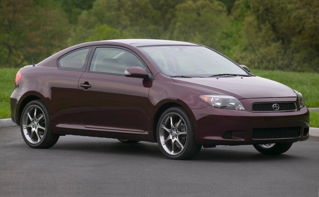 2004 - 2010 1 поколение