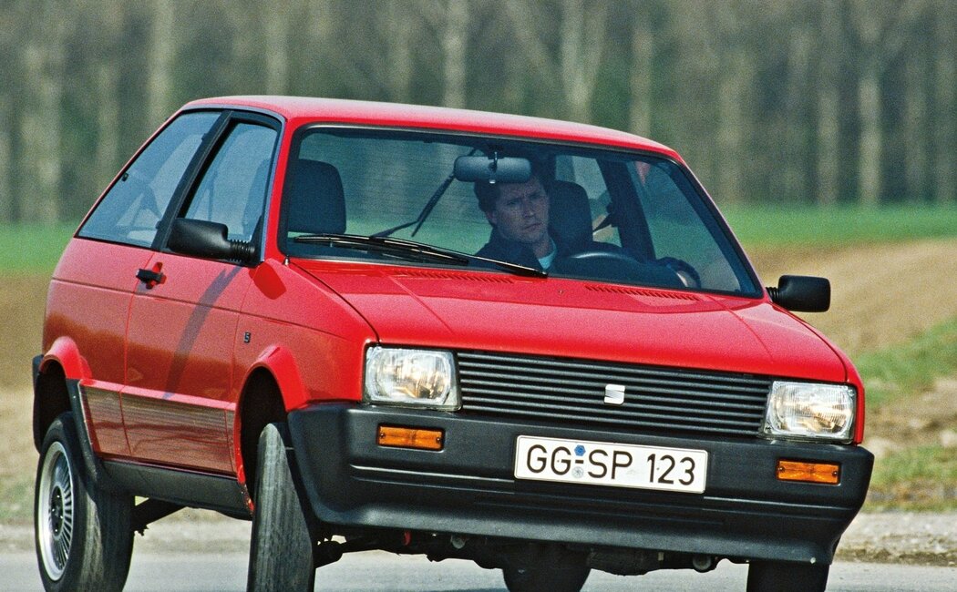 1984 - 1993 1 поколение(21A)