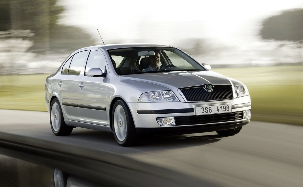 2004 - 2008 2 поколение