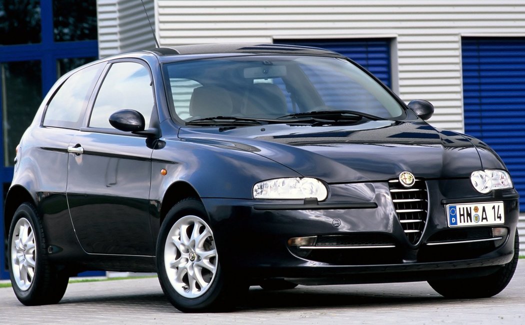 2000 - 2004 1 поколение(937)