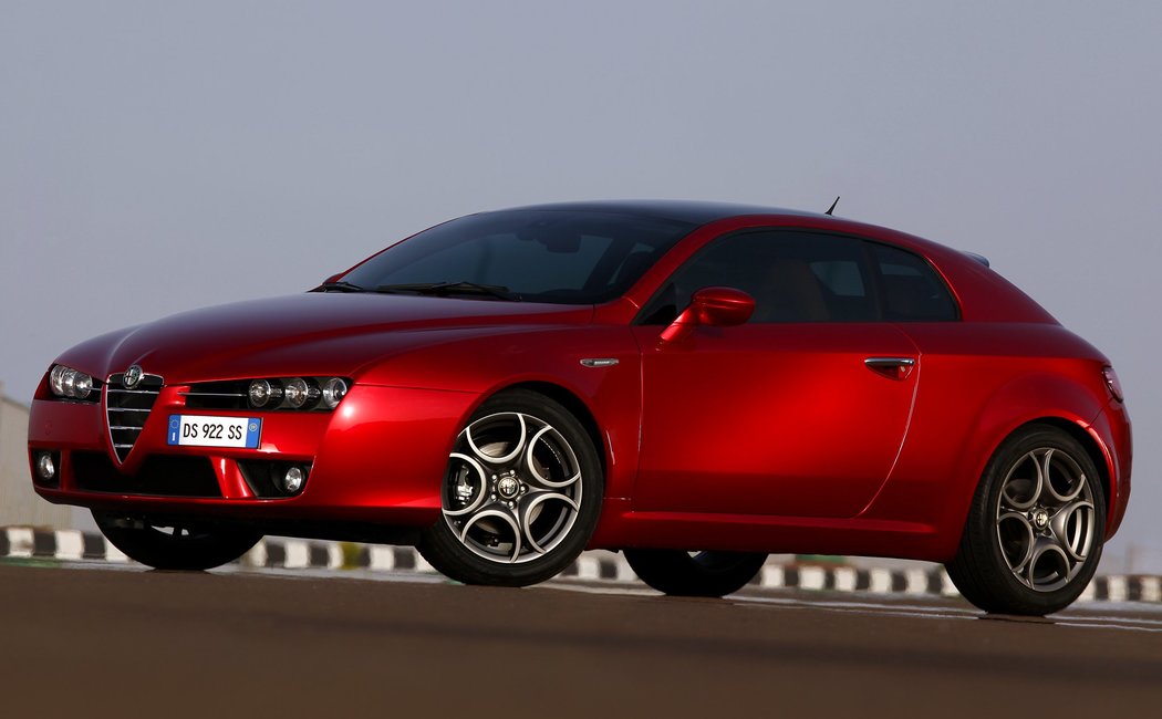 2005 - 2010 1 поколение(Type 939)