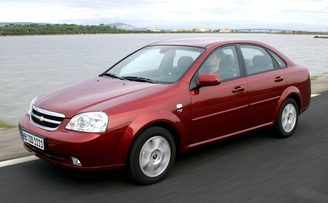 2004 - 2013 1 поколение(J200)
