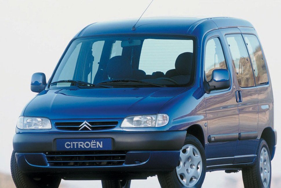 1996 - 2002 1 поколение(B9)