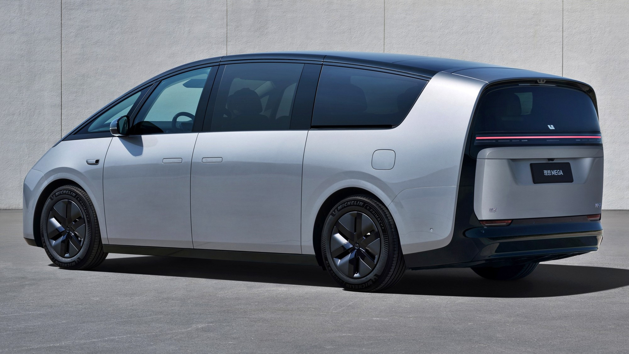 2023 - н.в. 1 поколение