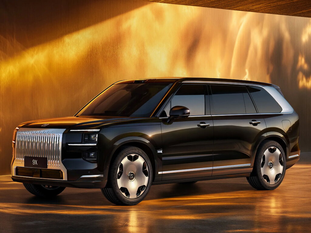 2025 - н.в. 1 поколение