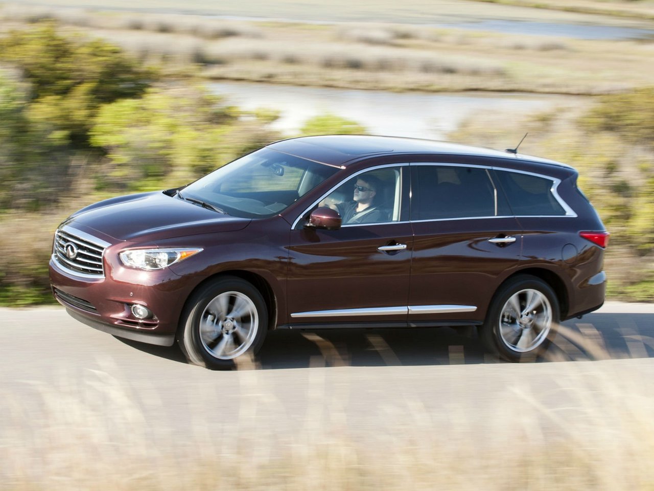 2012 - 2014 1 поколение(L50)