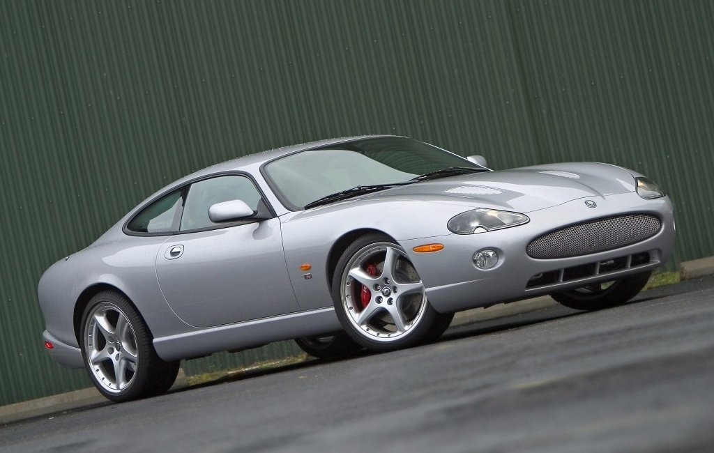 2004 - 2006 Х100 [2-й рестайлинг]