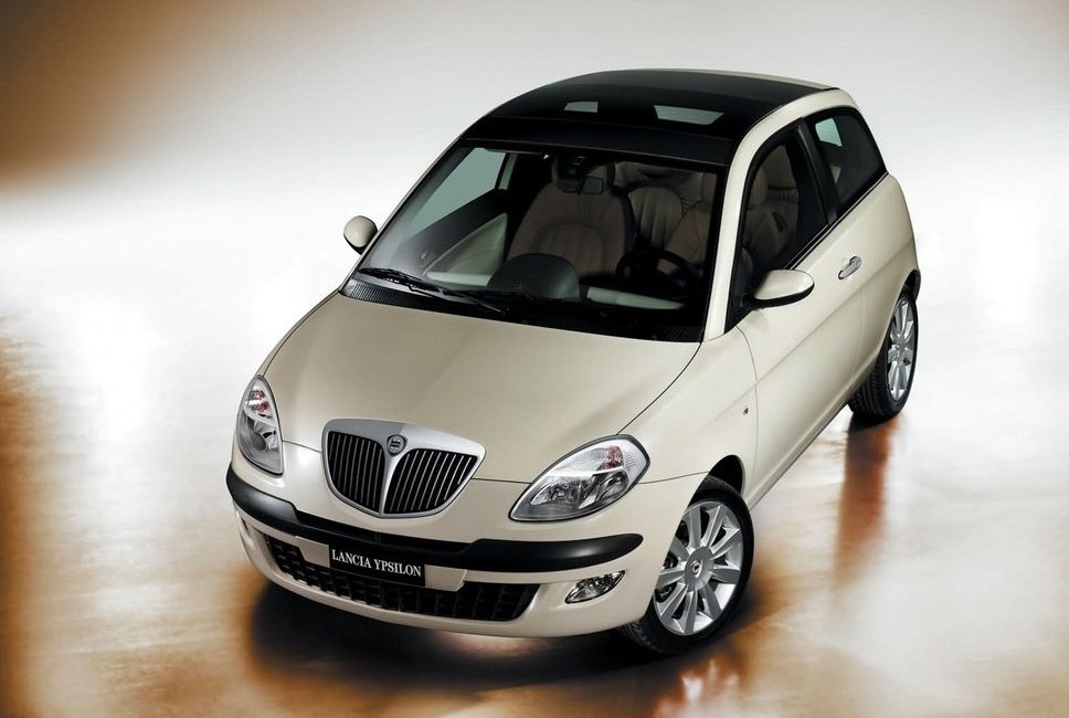 2003 - 2006 1 поколение(843)